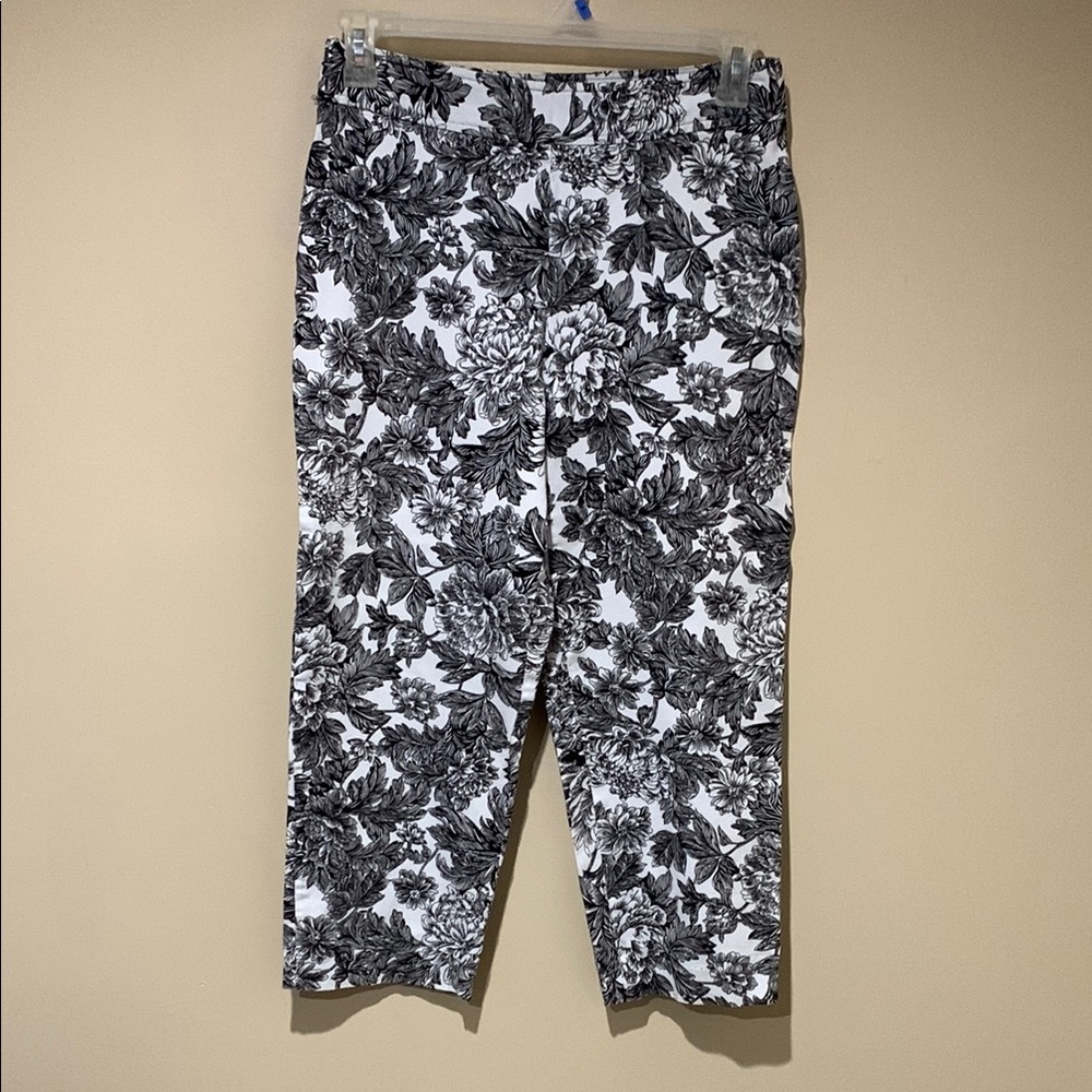 Floral print pants